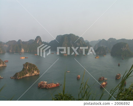 這是下龍灣。 這是下龍灣。 2006892