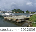 Boat hopping place 2012836