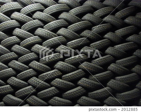 Tire tilt Tire tilt 2012885