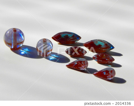 Saffilet beads 2014336