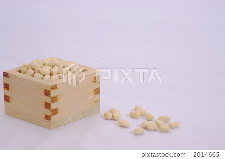 setsubun soy beans, the last day of winter in the traditional lunar calendar, the bean-scattering ceremony 2014665