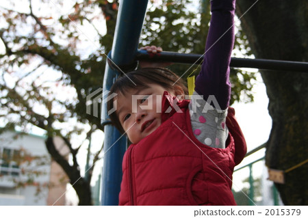 ponytail, with all one's might, curiosity 2015379