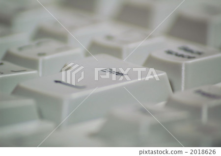 輸入鍵 鍵盤 舉起 2018626