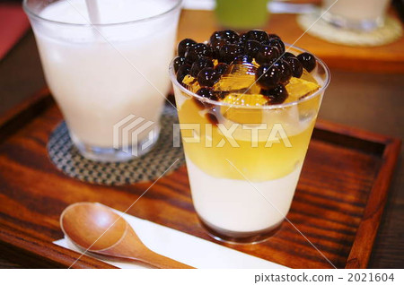 杏仁豆腐 冷凍點心 冷了的甜點 2021604