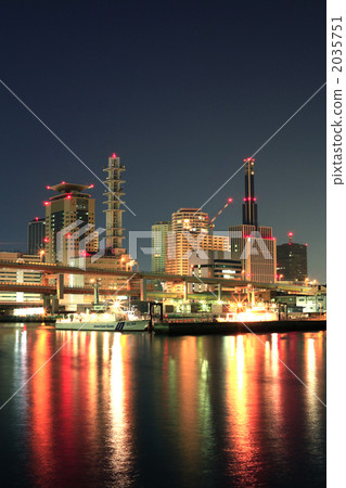 Sannomiya city area Night view from the sea - Vertical - 2035751