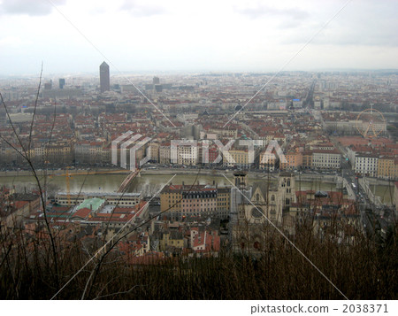 Streets of Lyon in winter 2038371