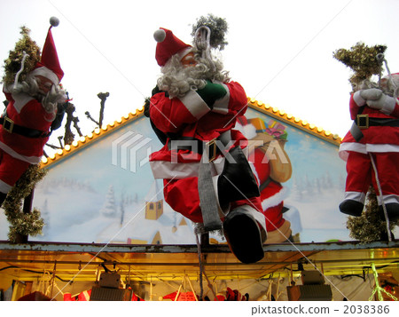 Santa Claus doll 2038386