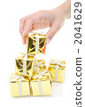  Present 2041629