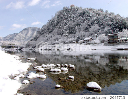 長良川 大河 白雪皚皚 2047713