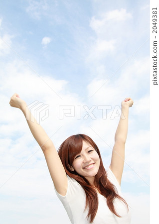擴大 人物 年輕女子 2049381