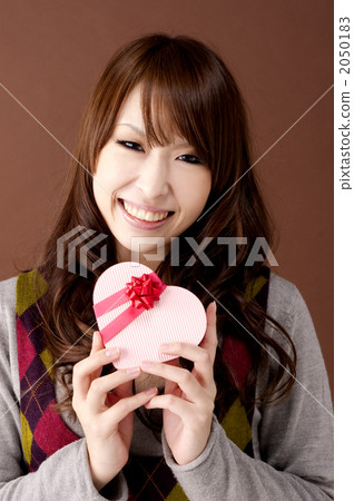 Woman Woman 2050183