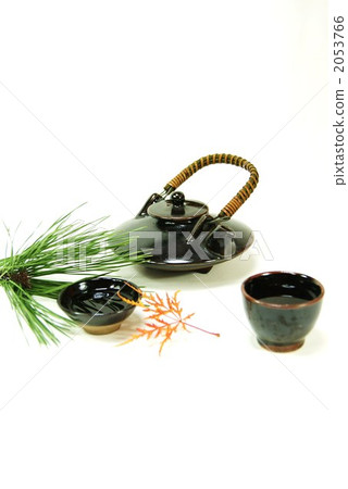 酒器 酒瓶 瓶子和杯子（用於酒精） 2053766