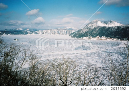 Lake Mashu of ice Lake Mashu of ice 2055692