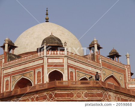 India: Mausoleum of Humayun 2059868