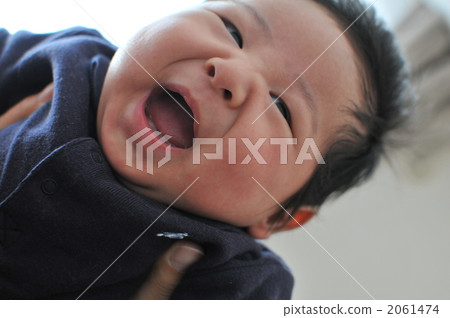 2個月大的寶寶 2061474