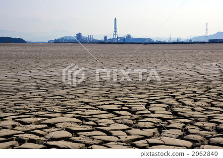 破碎的地球和工廠 2062840