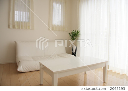 簡約的客廳 2063193