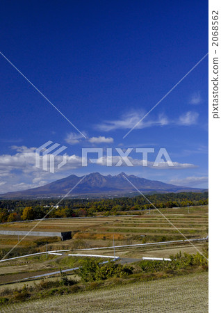 Yatsugatake distant view 2068562