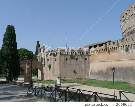 Sant'Angelo castle · outer wall 2069633