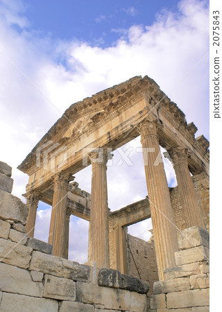 Dugga remains Dugga remains 2075843