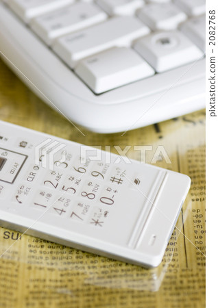 Mobile and keyboard Mobile and keyboard 2082768