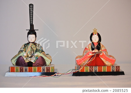 Inner and reeds of a grain doll and a doll 2085525
