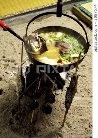 Deer pot of the Okunin region 2087574