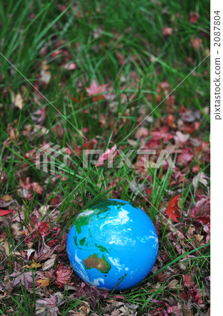 Green earth c 2087804