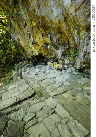 sefa-utaki, ontake, mitake 2090524