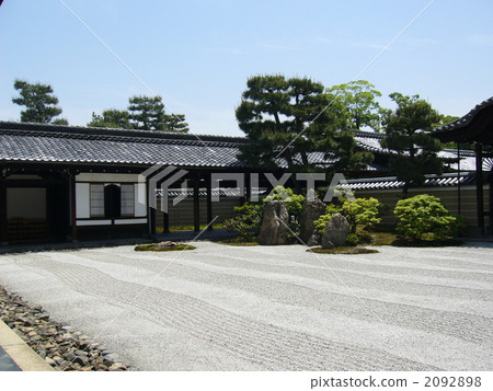 A garden A garden 2092898