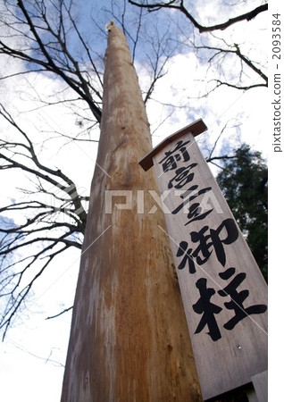 honored pillars, honbashira, suwa taisha shrine 2093584