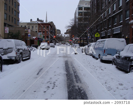 Snow cover 2093718