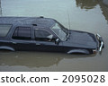 Car immersed in water Car immersed in water 2095028