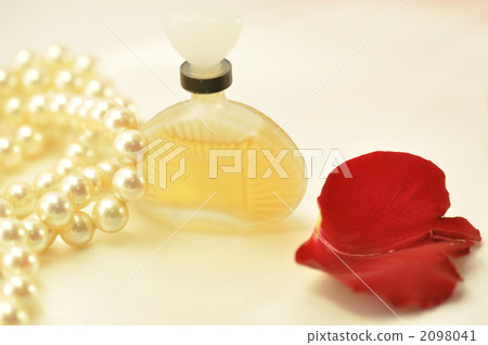 perfume 2098041
