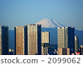 Fuji viewed from the city center 2099062