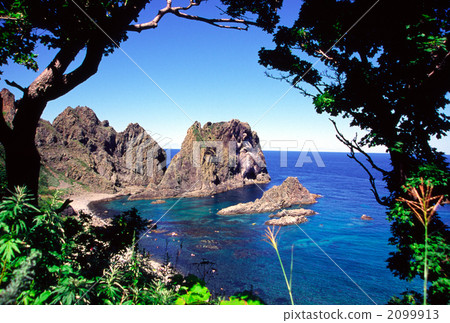 夏季島嶼Takefoshi海岸 2099913