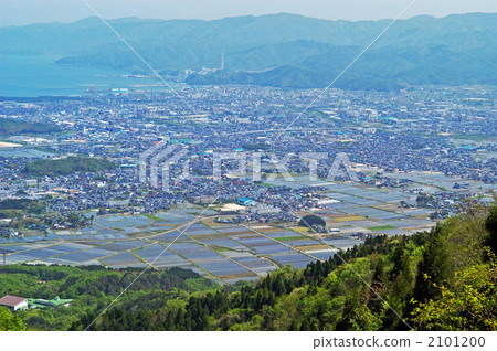 Tsuruga city late spring 2101200