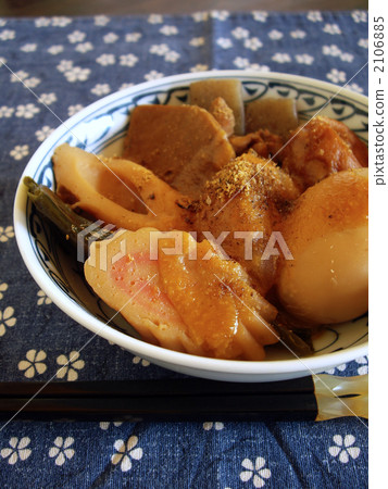 Was it oden? 2106885