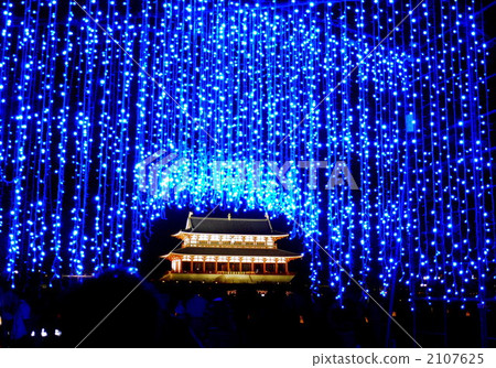 In the dream of the Great Column In the dream of the Great Column 2107625