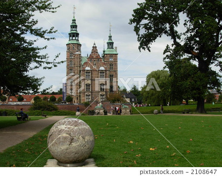 Walking around the city of Copenhagen 2108647