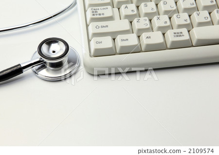 Keyboard and stethoscope 2109574