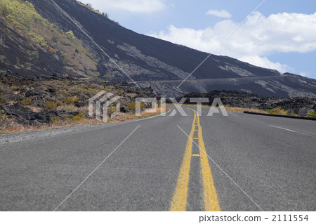 夏威夷島的熔岩和火山口之路 夏威夷島的熔岩和火山口之路 2111554
