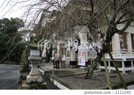 written oracle, written fortune, shrines and temples 2112295