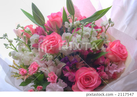 Bouquet (Up) 2 Bouquet (Up) 2 2117547