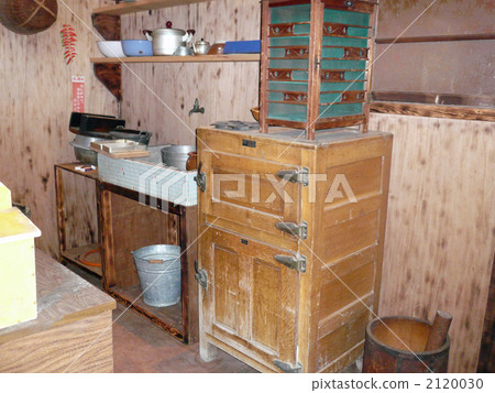 Kitchen of an old private house 2120030
