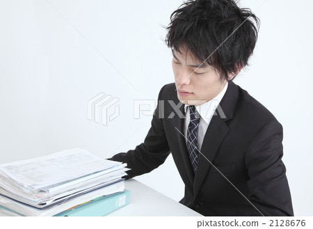 Overtime workers 2128676