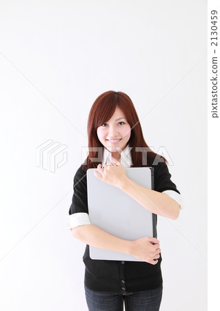 Business woman with a personal computer 2130459
