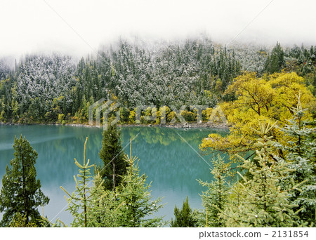 Fall of Jiuzhaigou 2131854
