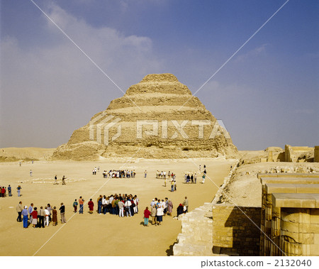 Football Ladder Pyramid 2132040