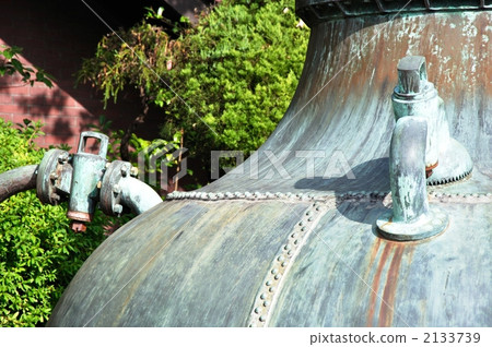 Close-up of a distiller 2133739